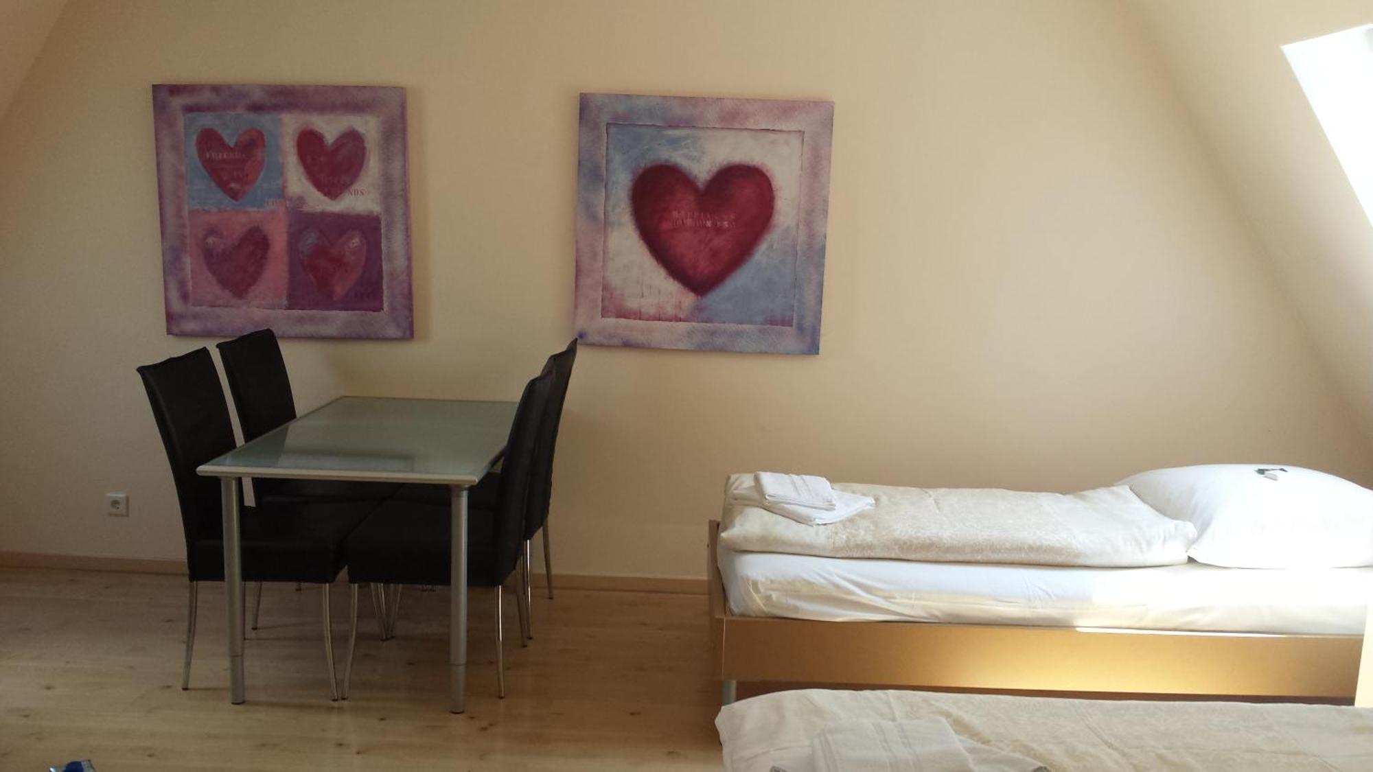 Barcelona Bed & Breakfast Ντίσελντορφ Δωμάτιο φωτογραφία