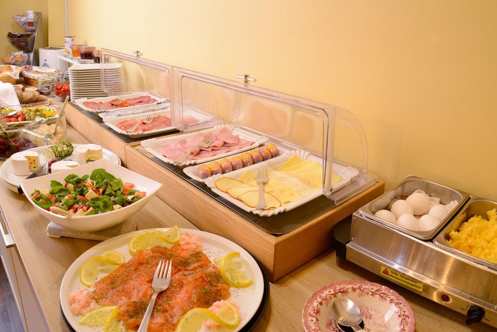 Barcelona Bed & Breakfast Ντίσελντορφ Εξωτερικό φωτογραφία