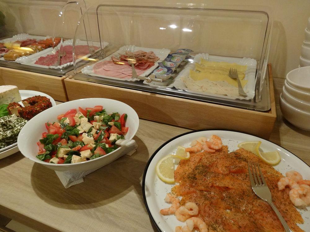 Barcelona Bed & Breakfast Ντίσελντορφ Εξωτερικό φωτογραφία
