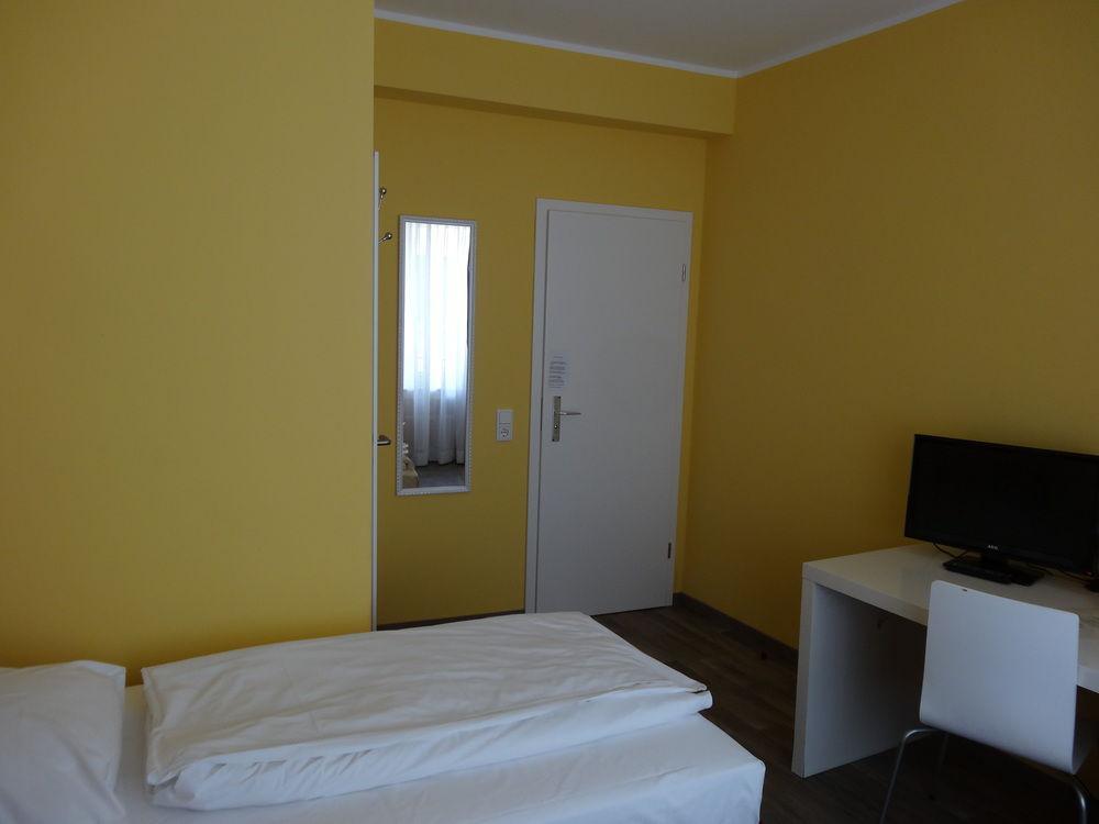 Barcelona Bed & Breakfast Ντίσελντορφ Εξωτερικό φωτογραφία